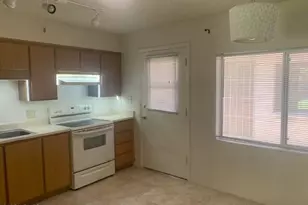 12828 N 113th Ave, Youngtown, AZ 85363 - Photo 5