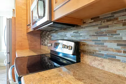 10409 E Silvertree Drive, Sun Lakes, AZ 85248 - Photo 17