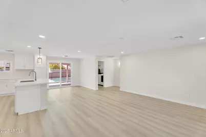 3545 E Friess Drive, Phoenix, AZ 85032 - Photo 7