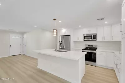 3545 E Friess Drive, Phoenix, AZ 85032 - Photo 9