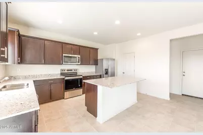 25284 W Weir Avenue, Buckeye, AZ 85326 - Photo 5