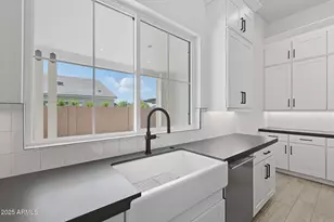 17193 W Montpelier St, Surprise, AZ 85388 - Photo 25