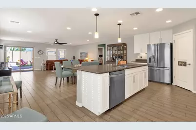 2860 E Detroit Street, Chandler, AZ 85225 - Photo 7