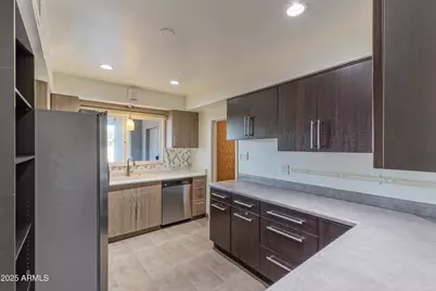 1106 E Glendale Avenue, Phoenix, AZ 85020 - Photo 19