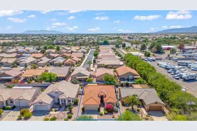 18083 W Douglas Way, Surprise, AZ 85374 - Photo 33