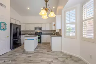 18083 W Douglas Way, Surprise, AZ 85374 - Photo 13