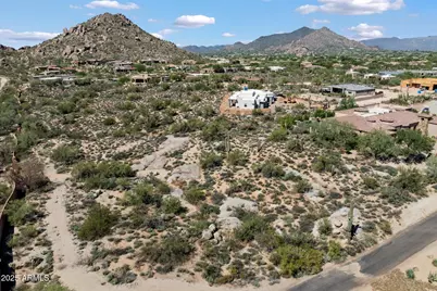 8082 E Dove Valley Road, Scottsdale, AZ 85266 - Photo 9