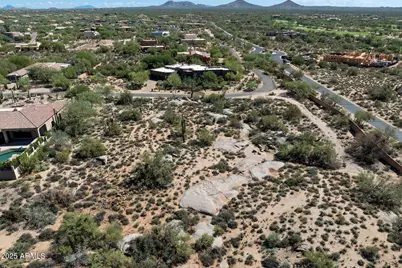 8082 E Dove Valley Road, Scottsdale, AZ 85266 - Photo 13