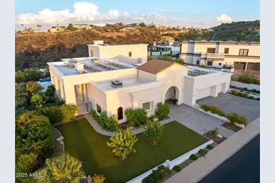 14631 N 15th Drive, Phoenix, AZ 85023 - Photo 1