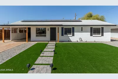 2240 W Cheery Lynn Road, Phoenix, AZ 85015 - Photo 1