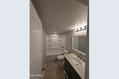 7126 N 19th Avenue #140, Phoenix, AZ 85021 - Photo 13