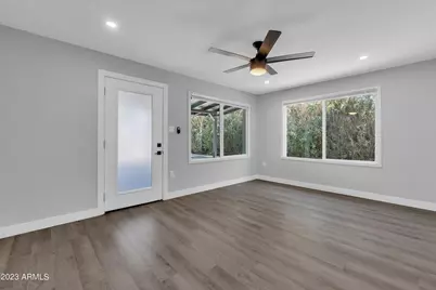 3110 N 39th Street, Phoenix, AZ 85018 - Photo 3