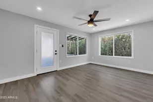 3110 N 39th St, Phoenix, AZ 85018 - Photo 3