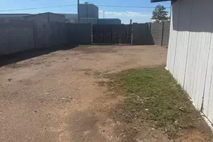 6239 W Carol Ann Way, Glendale, AZ 85306 - Photo 11