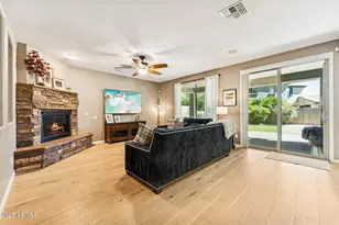 3751 E Matthew Dr, Phoenix, AZ 85050 - Photo 5