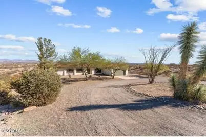 685 N Horseshoe Trail, Wickenburg, AZ 85390 - Photo 11