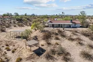685 N Horseshoe Trail, Wickenburg, AZ 85390 - Photo 25