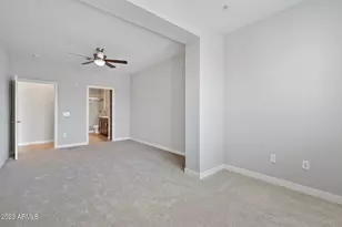 2511 W Queen Creek Rd, Chandler, AZ 85248 - Photo 11