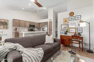 7415 W Crest Ln, Glendale, AZ 85310 - Photo 9