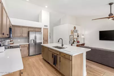 7415 W Crest Lane, Glendale, AZ 85310 - Photo 15