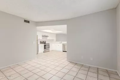 1962 N Blackstone Drive, Chandler, AZ 85224 - Photo 5