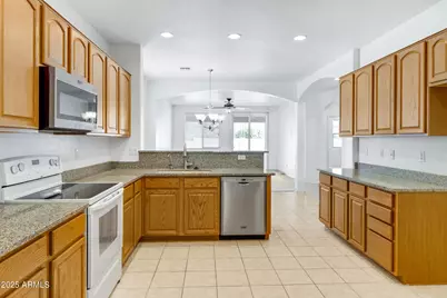 42596 W Cheyenne Drive, Maricopa, AZ 85138 - Photo 13