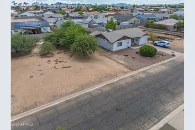 10507 W Buena Vista Drive, Arizona City, AZ 85123 - Photo 19