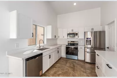 2336 E San Tan Drive, Gilbert, AZ 85296 - Photo 7