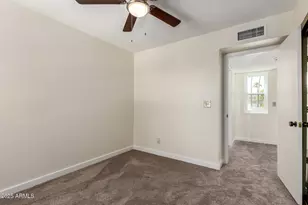 8635 S 48th St, Phoenix, AZ 85044 - Photo 13