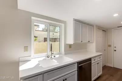 8635 S 48th Street #3, Phoenix, AZ 85044 - Photo 9