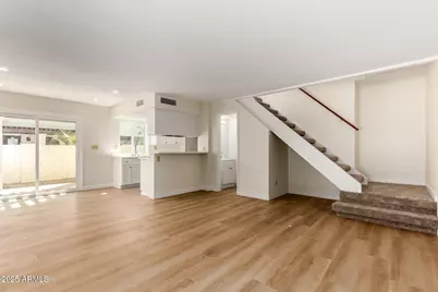 8635 S 48th Street #3, Phoenix, AZ 85044 - Photo 3