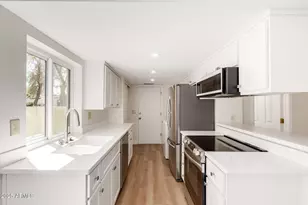 8635 S 48th St, Phoenix, AZ 85044 - Photo 7