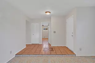 5541 W Crocus Dr, Glendale, AZ 85306 - Photo 7