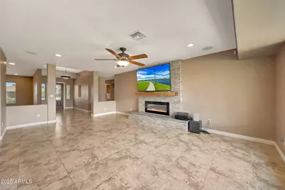 19835 N 100th Drive, Sun City, AZ 85373 - Photo 9