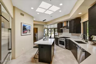 9975 E Graythorn Dr E, Scottsdale, AZ 85262 - Photo 11