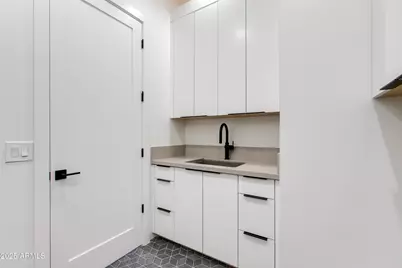 8509 E Malcomb Drive, Scottsdale, AZ 85250 - Photo 39