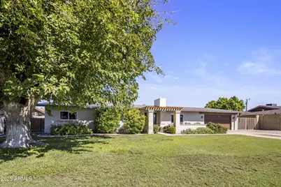 116 W Seminole Drive, Phoenix, AZ 85023 - Photo 37