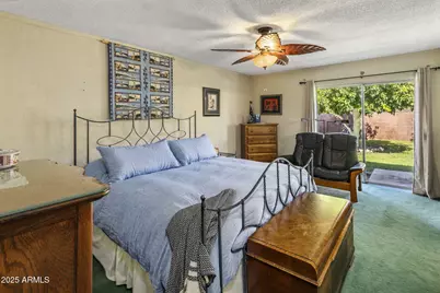 116 W Seminole Drive, Phoenix, AZ 85023 - Photo 15