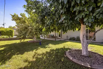 116 W Seminole Drive, Phoenix, AZ 85023 - Photo 27