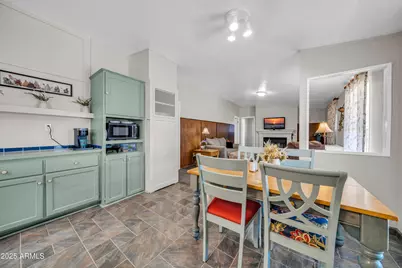 21024 W Montgomery Road, Wittmann, AZ 85361 - Photo 9