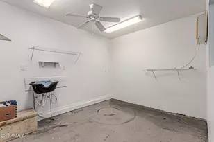 8479 W Berridge Ln, Glendale, AZ 85305 - Photo 33