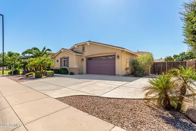 2585 E Carob Drive, Gilbert, AZ 85298 - Photo 5
