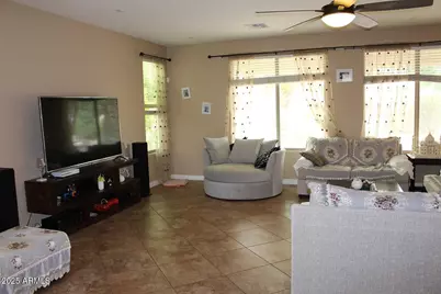 2585 E Carob Drive, Gilbert, AZ 85298 - Photo 57