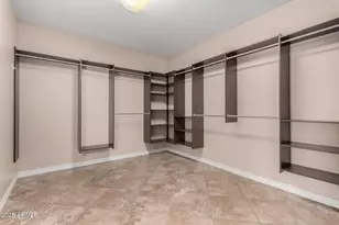 2585 E Carob Dr, Gilbert, AZ 85298 - Photo 31