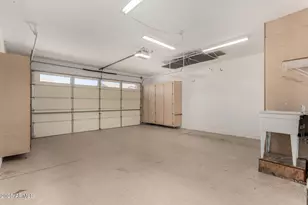 2585 E Carob Dr, Gilbert, AZ 85298 - Photo 39