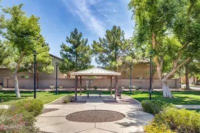 9 N 87th Lane N, Tolleson, AZ 85353 - Photo 33