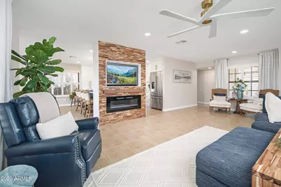 18823 N 97th Lane, Peoria, AZ 85382 - Photo 17