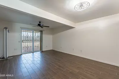 14226 N Newcastle Drive, Sun City, AZ 85351 - Photo 11