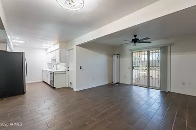 14226 N Newcastle Drive, Sun City, AZ 85351 - Photo 9