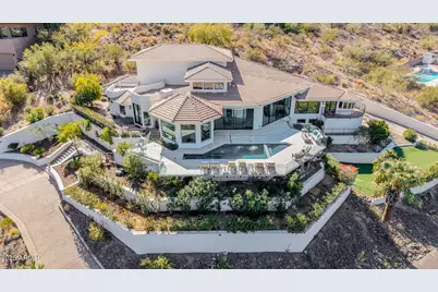 5655 N Camelback Canyon Drive, Phoenix, AZ 85018 - Photo 1